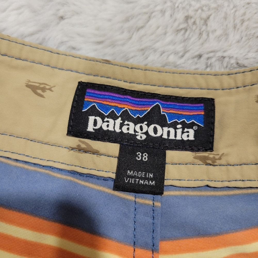 Patagonia board shorts, size 38 - Picture 7 of 13
